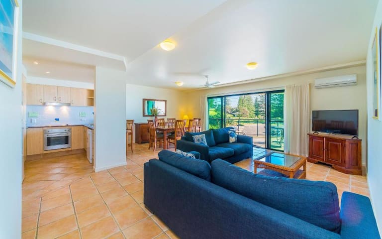 2bd Ocean View Ground Floor Apt @ The Cove