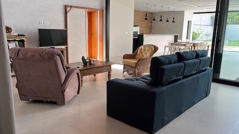 Popular Airbnb listing: House in Tatuí with swimming pool and wet sauna in Tatuí