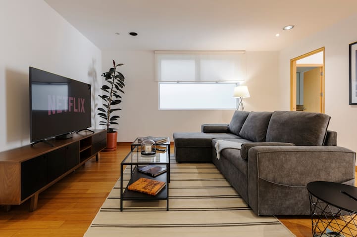 Casa Dumas at Lincoln Park gallery image 5