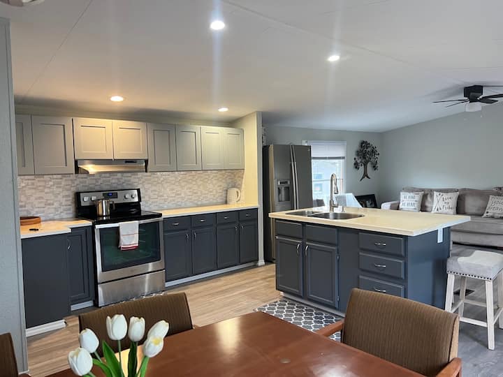 Zambrano Place Vacation homes for Rent in Castroville, Texas, United