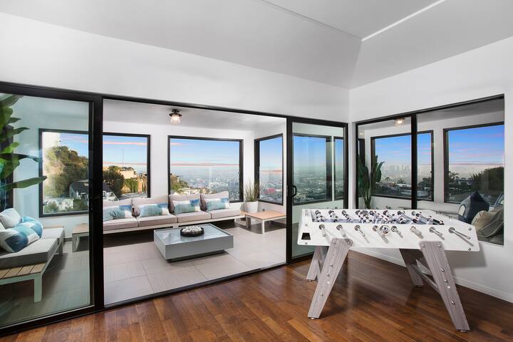 Sunset Plaza Infinity Pool House gallery image 4