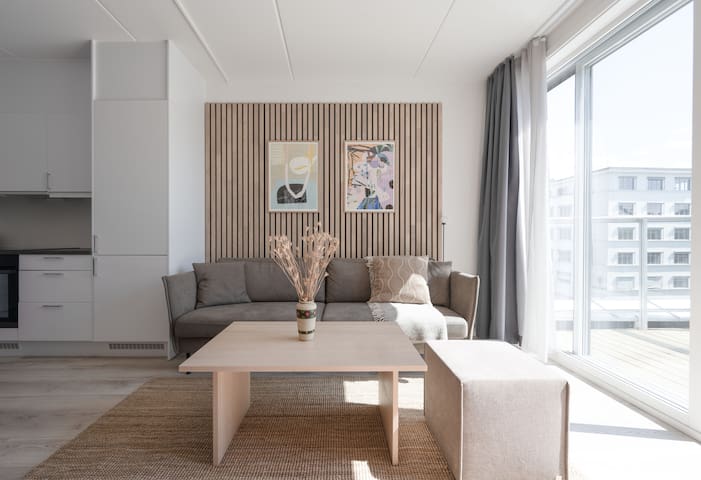 Spacious 2-Bedroom Apartment with Kitchen & Washer