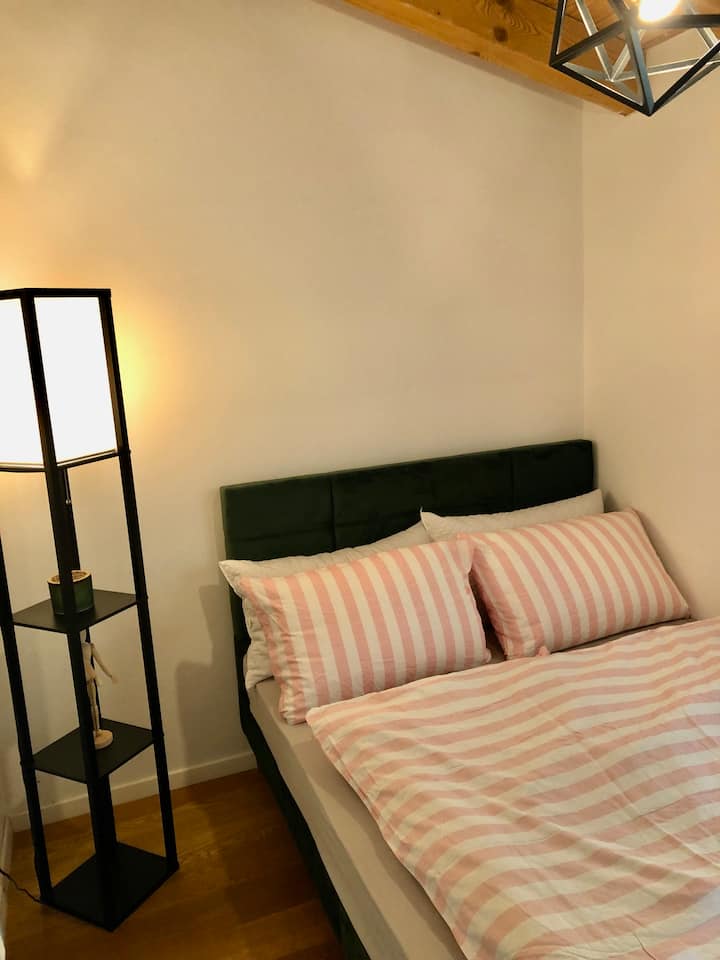 Bedroom with double bed (1.60x1.80 m) on the second floor