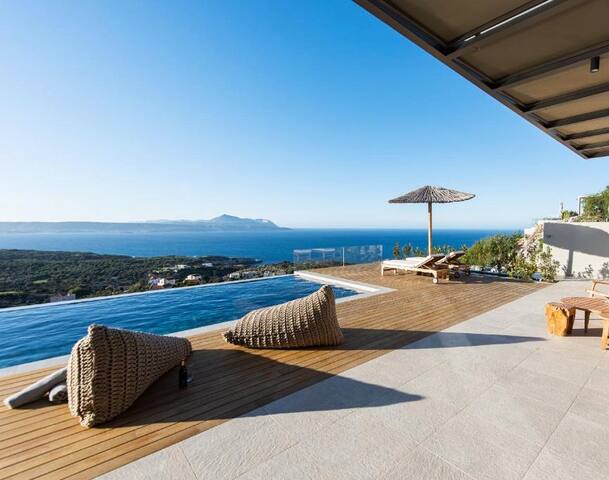 Monte Carlo Vila 3BD 4BA Seaview gallery image 4