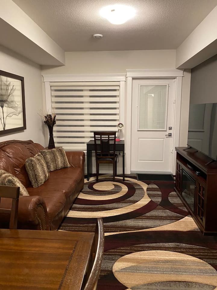 Stylish One Bedroom Basement - Fort McMurray
