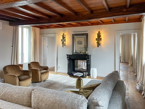 Huge penthouse overlooking the Barolo valley