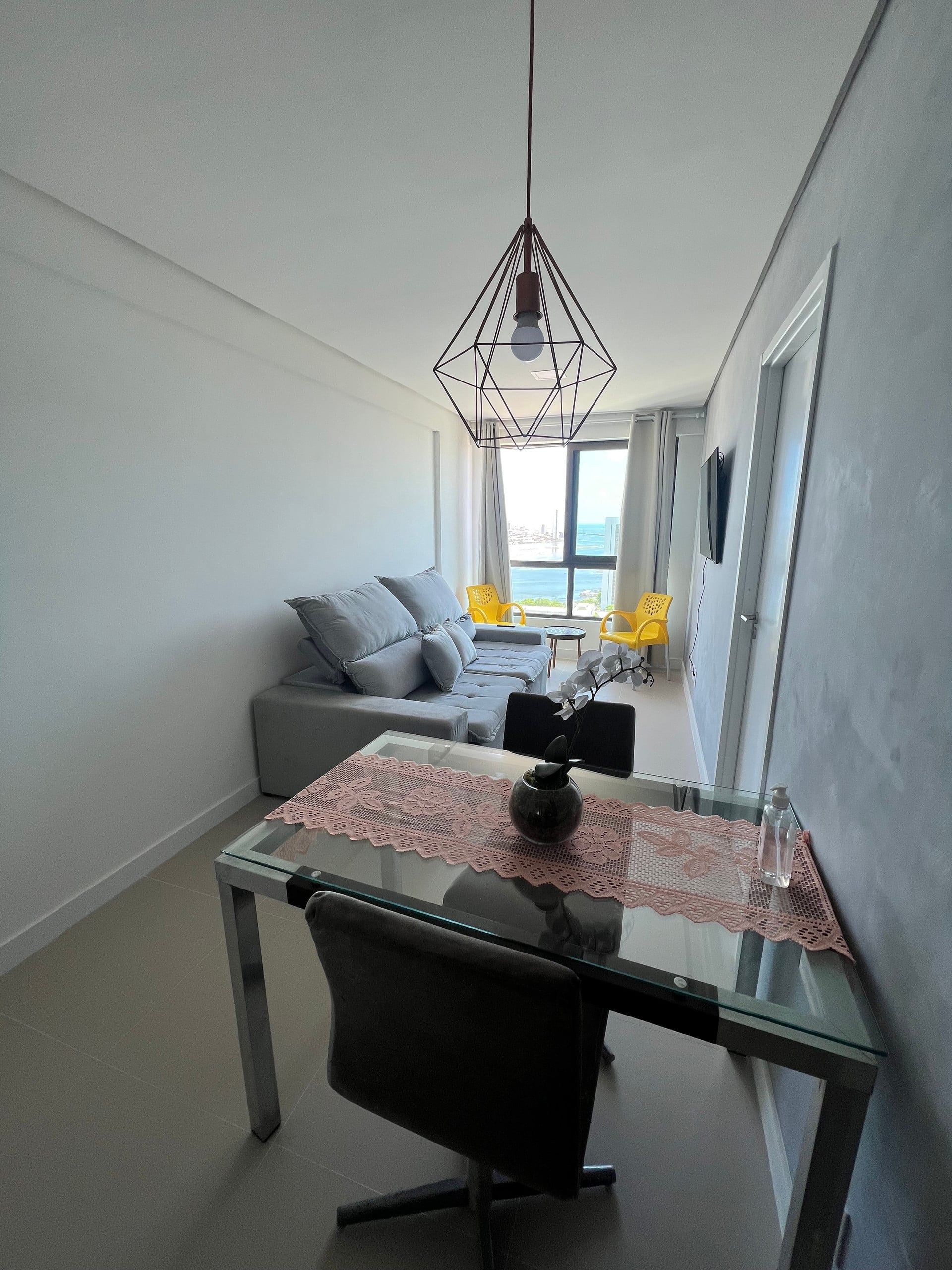 Excellent apartment, a gem.