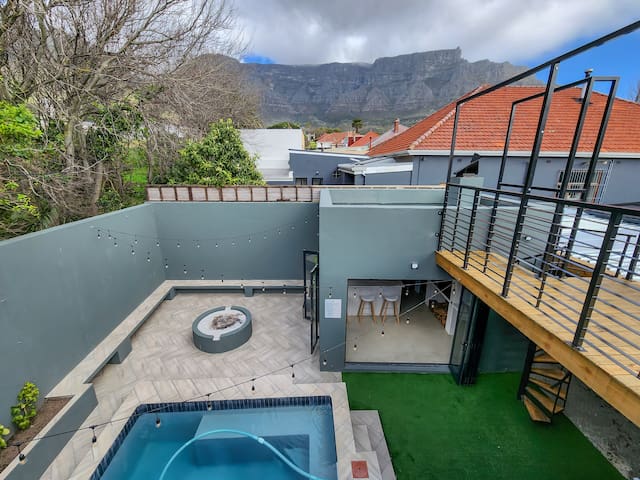 Adriatica – Stylish Retreat with Pool & Views gallery image 3