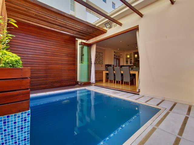 Cottage 8 – Stylish lock up and go in the city gallery image 2