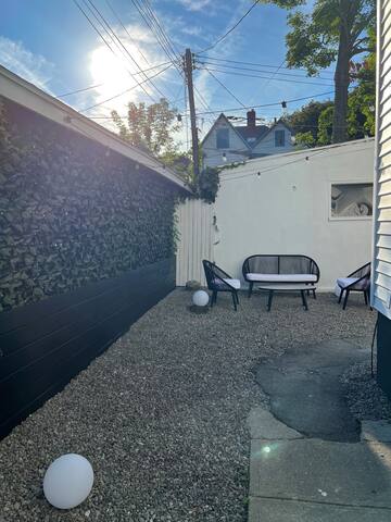 Beutiful 3 Bed Park Ave. with bunk beds gallery image 3