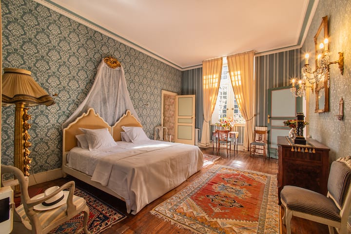 غرفة النوم 1