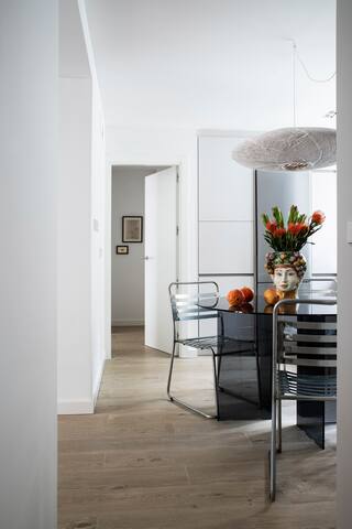 Calatrava IX – Darya Living gallery image 3