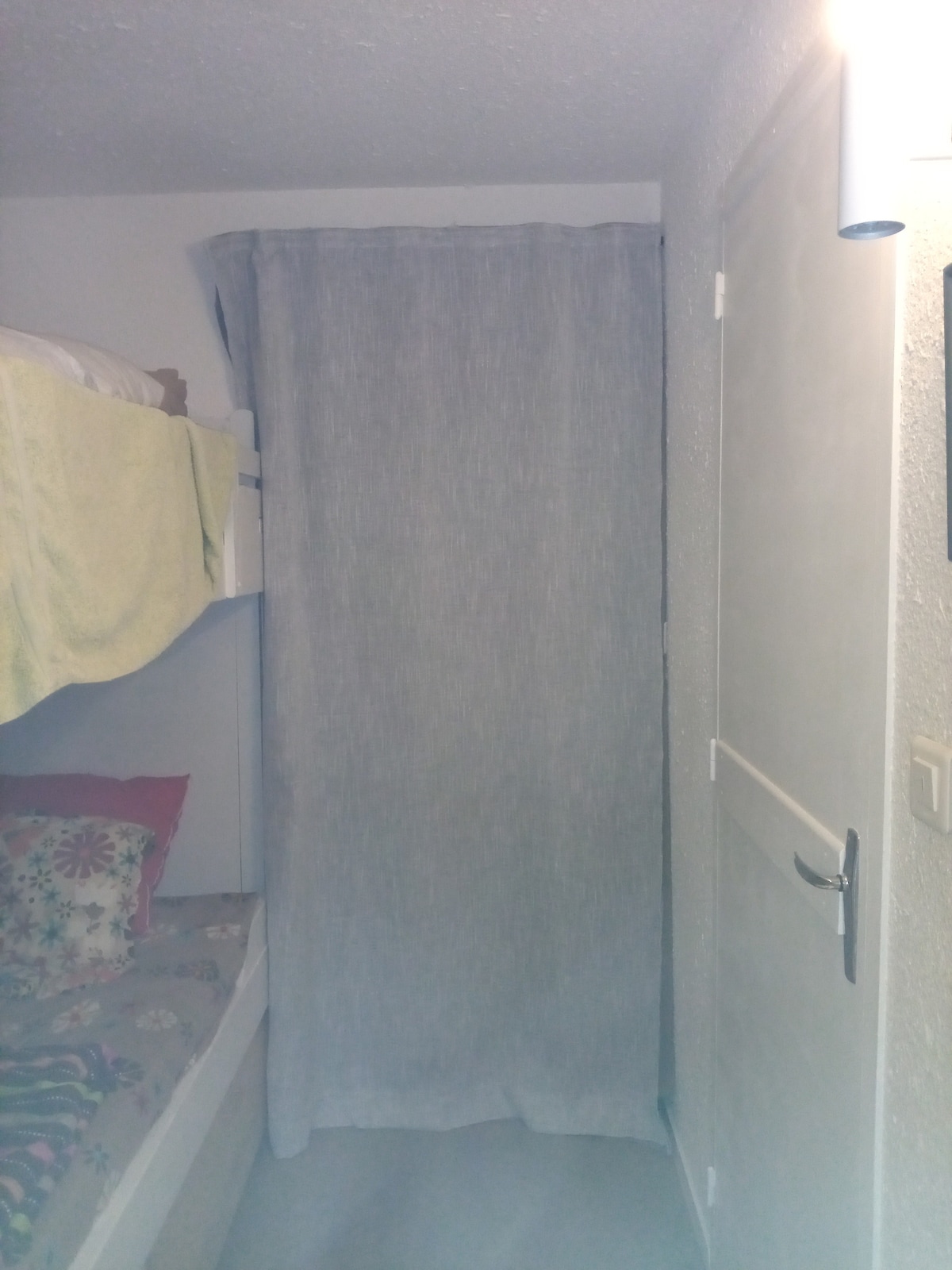 Коридор 2 двуетажни легла