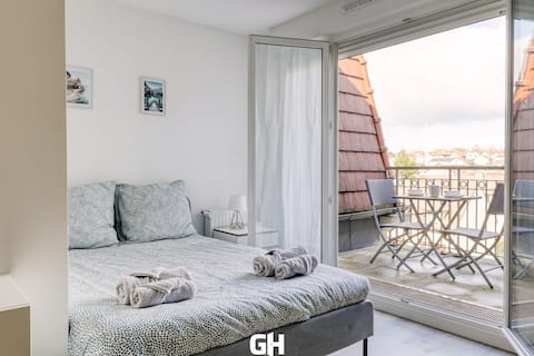 Le Season - Bel appartement - Disney & Paris RER E