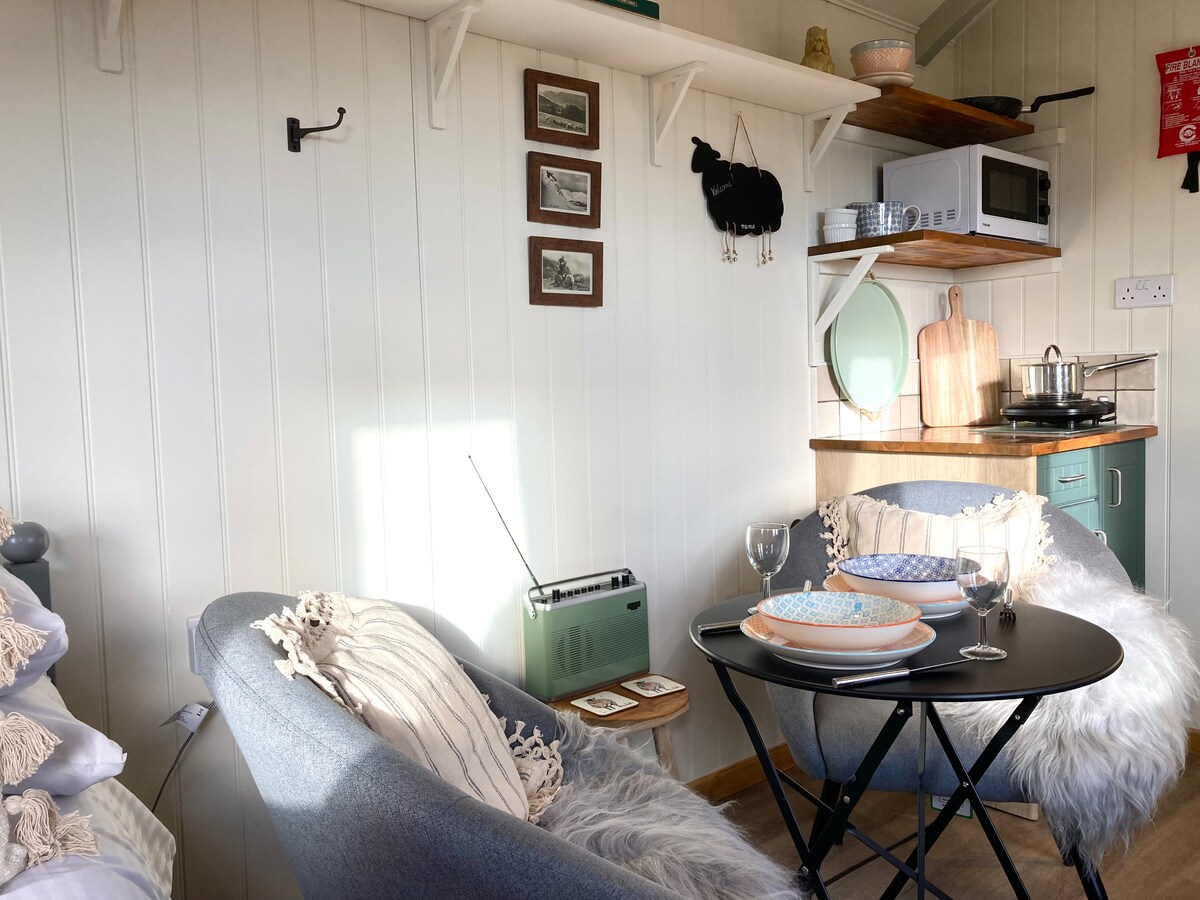 Top performing Airbnb: Charming handy for Lake District in Cumbria