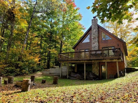 Book Your Fall Get-Away Beautiful Up North Cabin