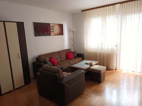 Top performing Airbnb: Apartment Kajzerica in Novi Zagreb Zapad