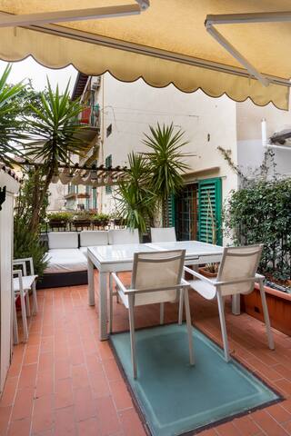 Florencia Luxury Apartament gallery image 5