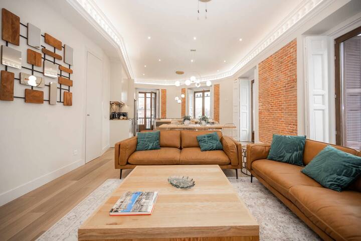 Catedral & Palacio Real gallery image 2