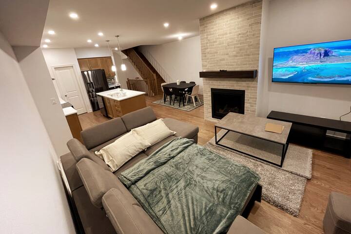 Specious New Townhouse 20 min from downtown gallery image 4