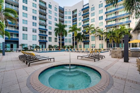 Top Airbnb: The Tampa Bay Suite | Private Channelside Gem in Channel District
