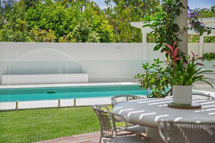 Noosa Heads Luxury Home