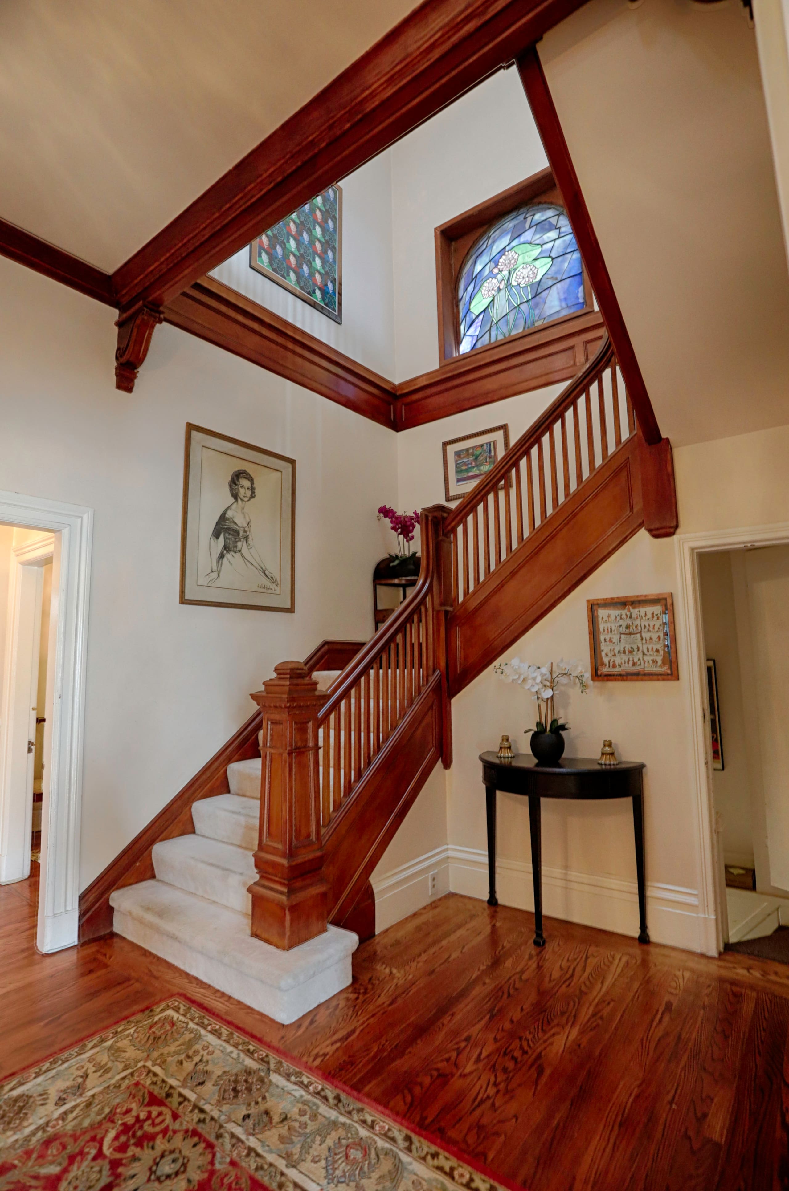 Home in San Francisco · ★4.96 · 6 bedrooms · 8 beds · 4.5 baths - Image 35