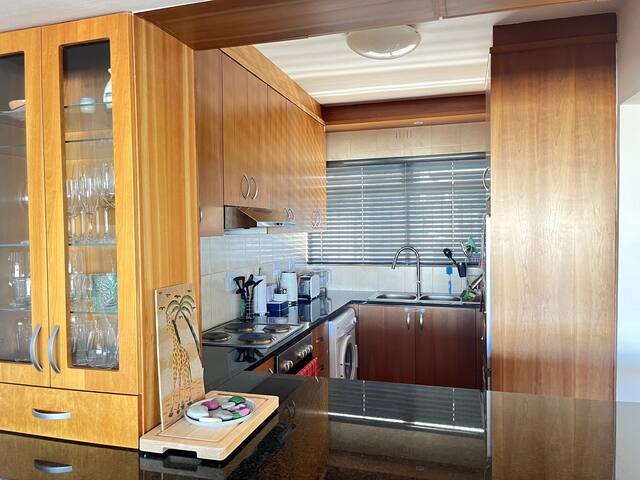 Stunning sunset and ocean views w/ backup battery gallery image 5