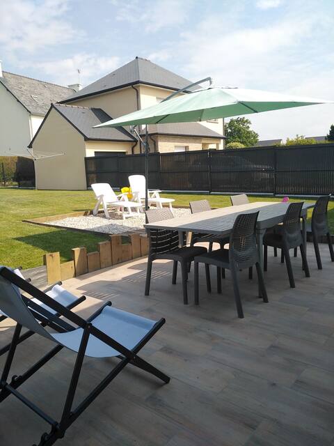 Castel Breizh:Plain pieds classé 3*.2/6P prox MER