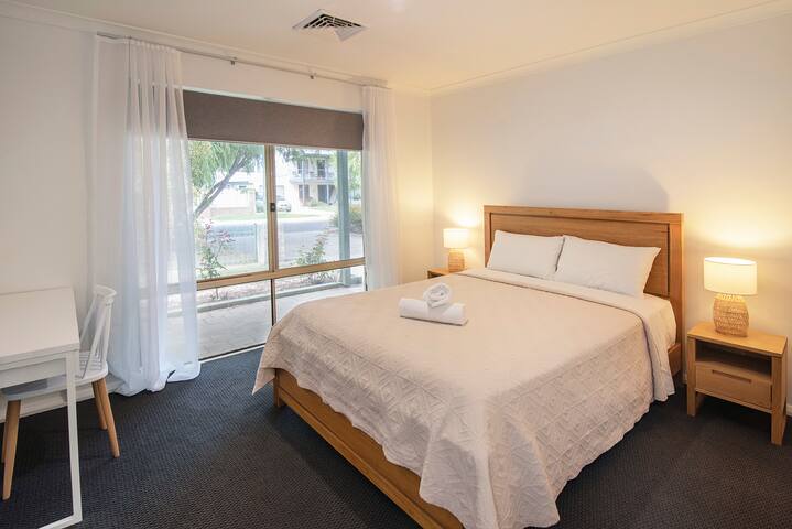 Beachfront Haven, Boat parking gallery image 5