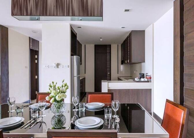 JG01：BTS Phra Khanong/Three Bedroom/Free Breakfast gallery image 2