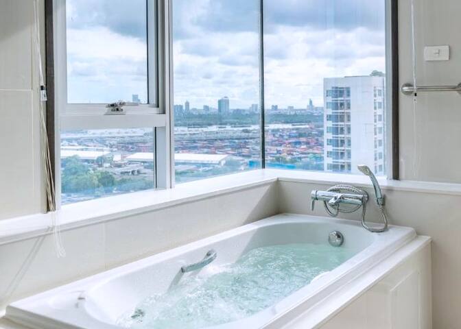 JG01：BTS Phra Khanong/Three Bedroom/Free Breakfast gallery image 4