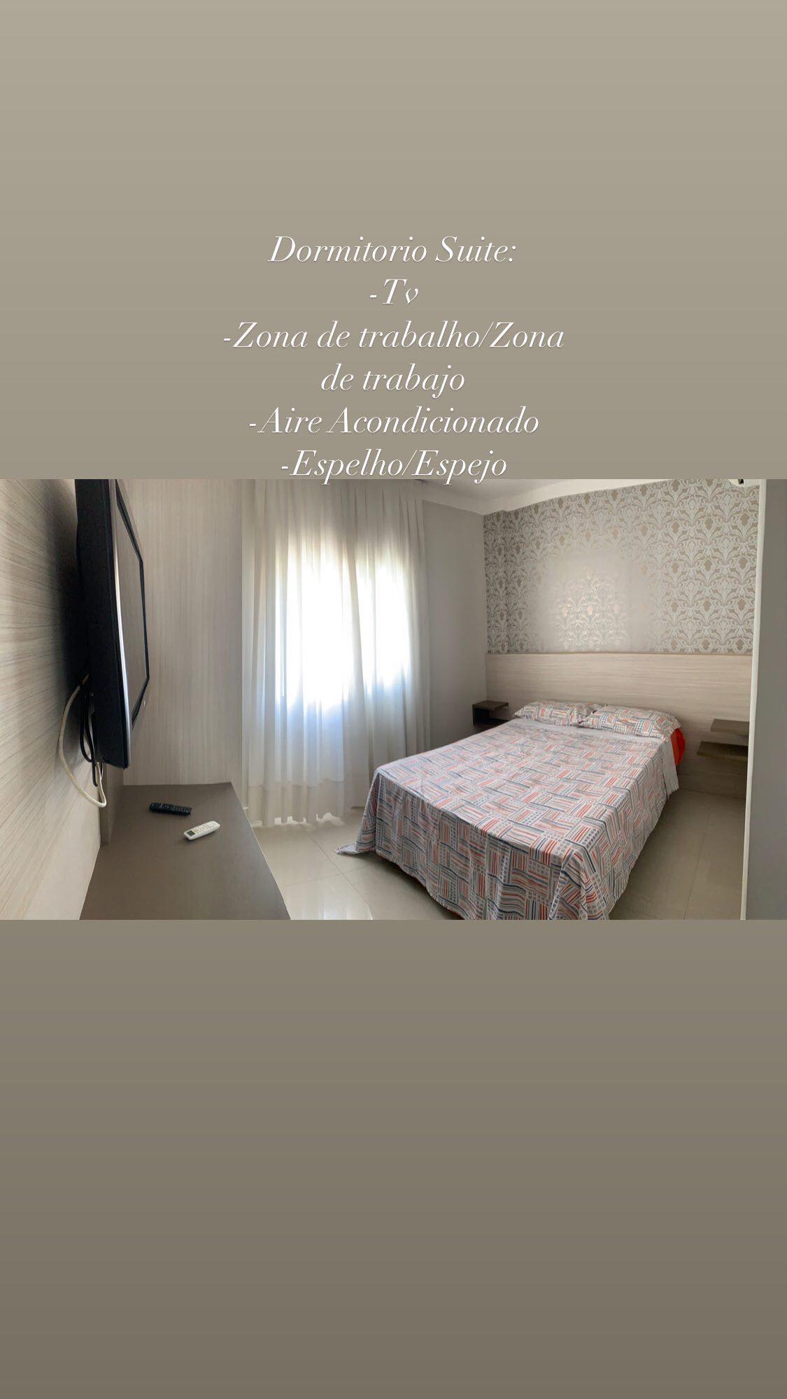 ห้องนอนสวีท
ทีวี
โต๊ะทำงาน/พื้นที่ทำงาน
เตียงใหญ่ (เตียงควีนไซส์)
ไฟ LED รองรับด้านหลัง
เครื่องปรับอากาศ
มู่ลี่ไฟฟ้า
/สะดวกสบาย