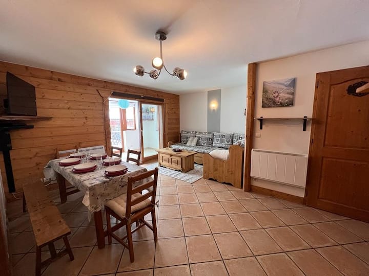 Appartement T3 Avec Terrasse Exposée Sud Et Vue - Sainte-Foy-Tarentaise