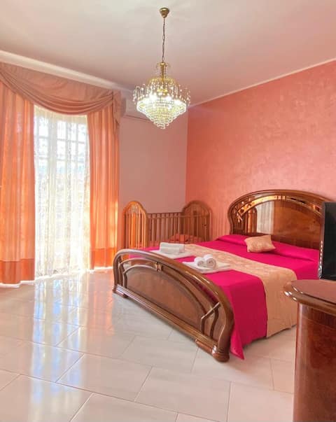 CasaEtnaMarty.
 Acireale Sicilia
