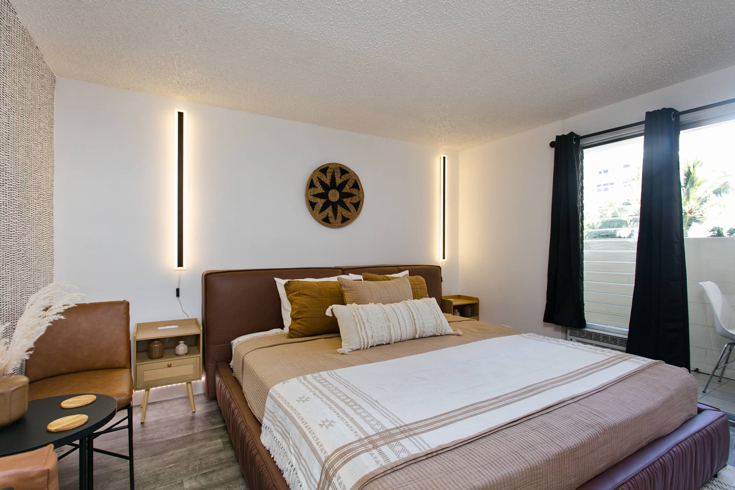 Boho Chic-1/2 Block To Beach - Image 1