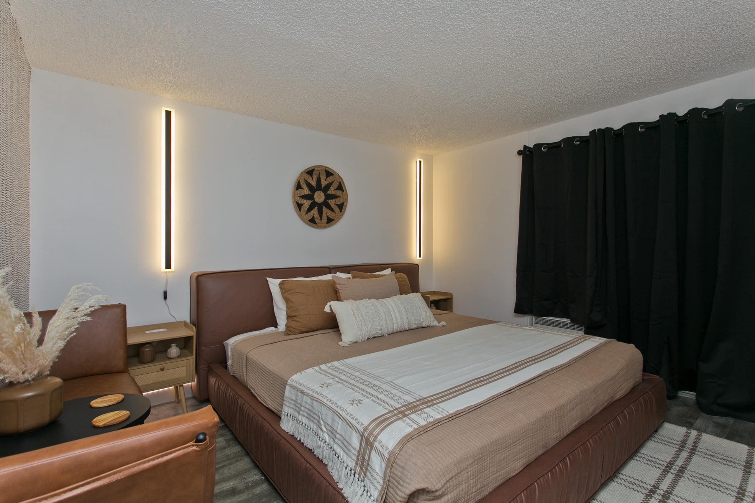 Boho Chic-1/2 Block To Beach - Image 11