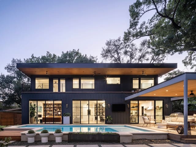 Brand New Contemporary Charmer