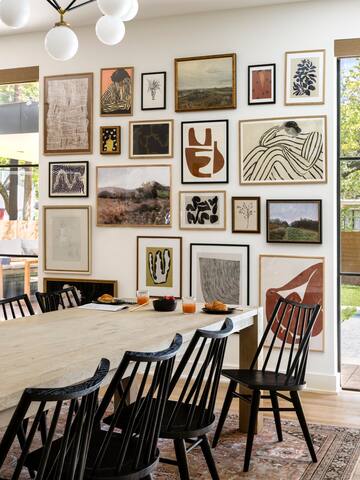 Brand New Contemporary Charmer gallery image 2