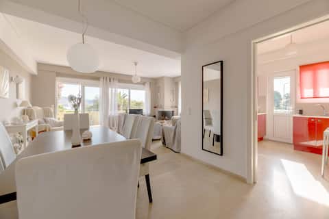 The HostMaster Beachside Retreat