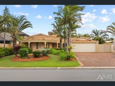 4 bedrooms Lake View House in PRIME Location