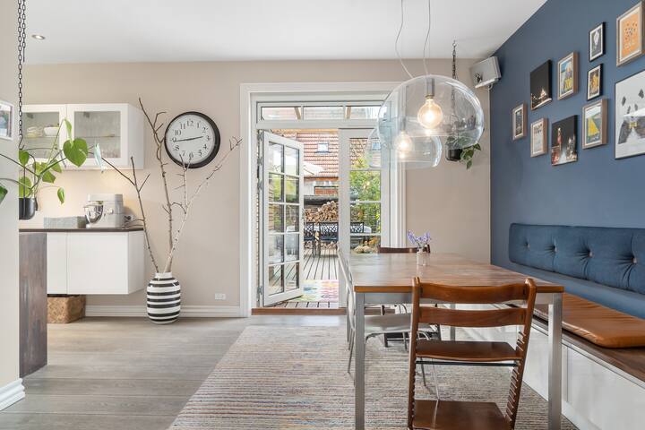 Charmerende byhus med solrig have gallery image 4