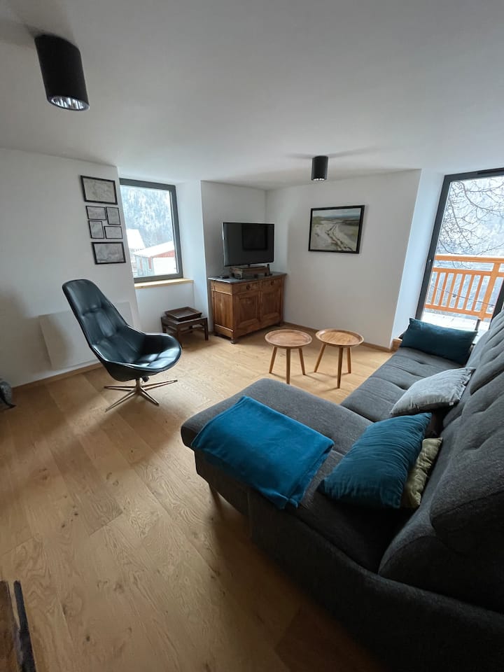 ソファベッド付きリビングルーム