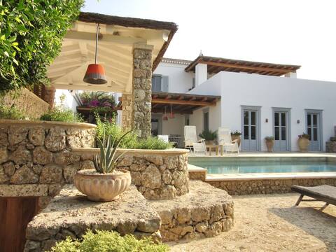 Villa Armonia-total privacy.