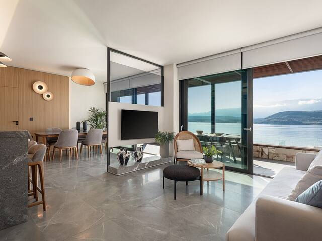 Vicky’s Island View gallery image 5