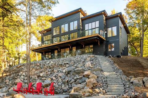 Luxury Meets Nature at WoodLake - Starlink WiFi