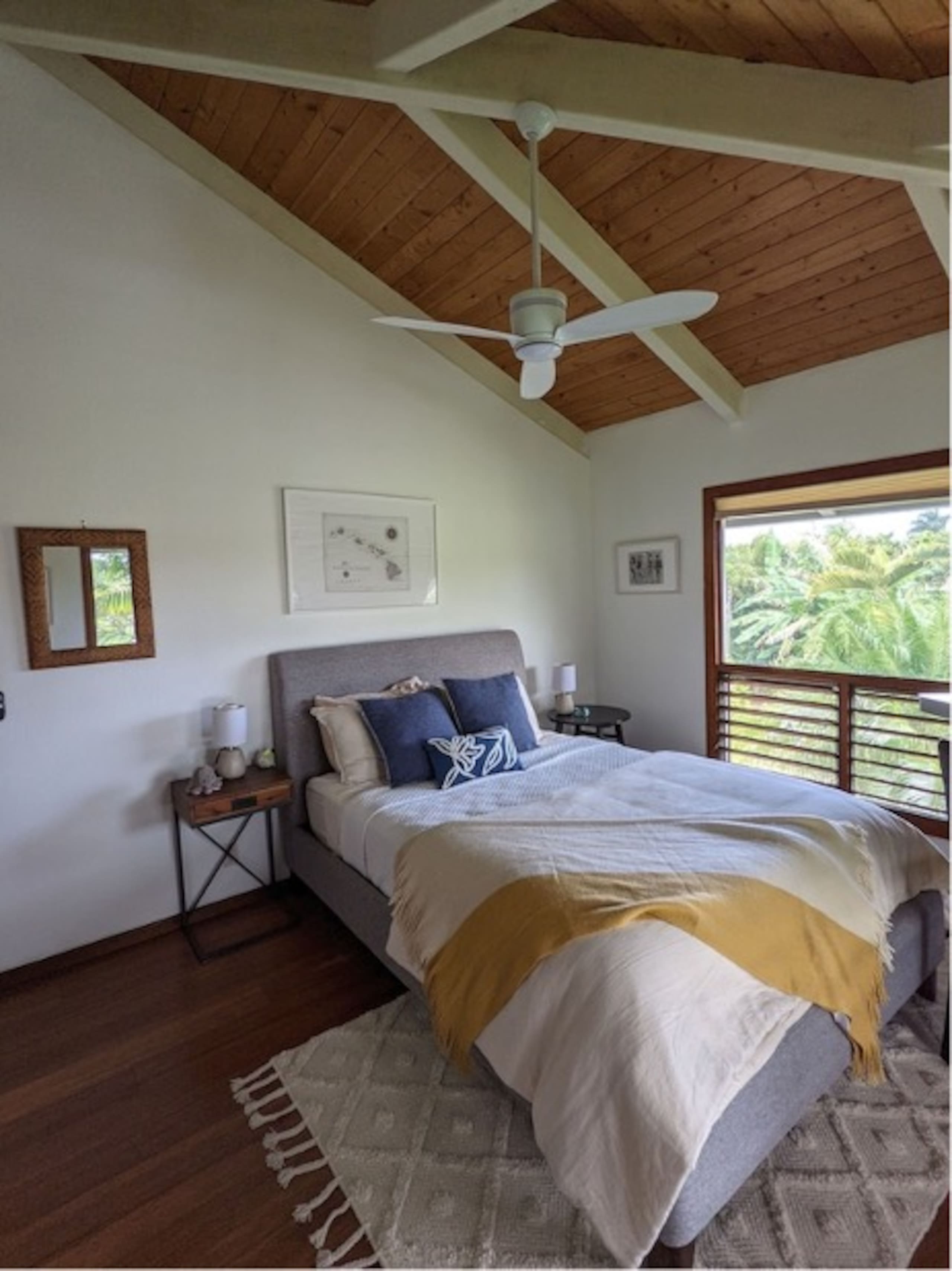 Home in Princeville · ★5.0 · 4 bedrooms · 5 beds · 2 baths - Image 6