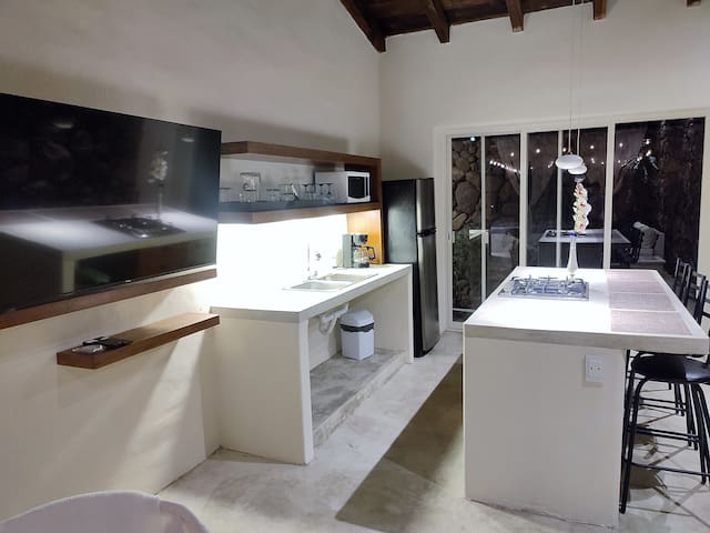 listing_image