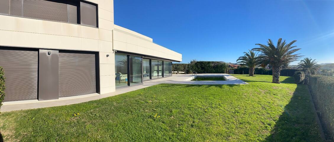 See & Sea gallery image 5