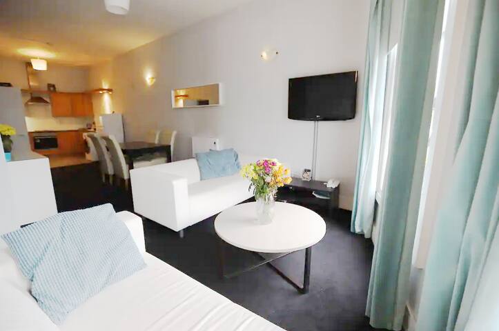 RiverView 2 bed Temple Bar